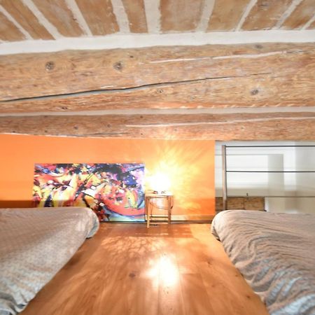 Ferienwohnung Les Mats Du Port Marseilles Exterior foto